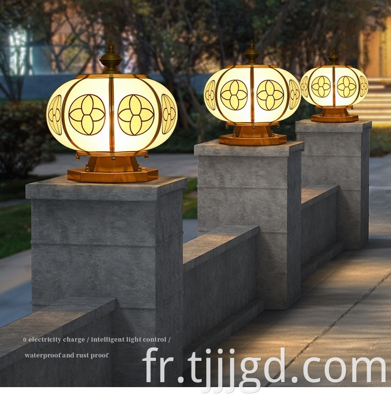 Pillar Top Solar Lights LED